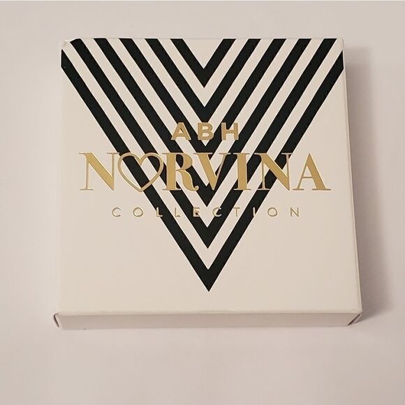 Anastasia Beverly Hills Mini Pro palette v… - Picture 1 of 7